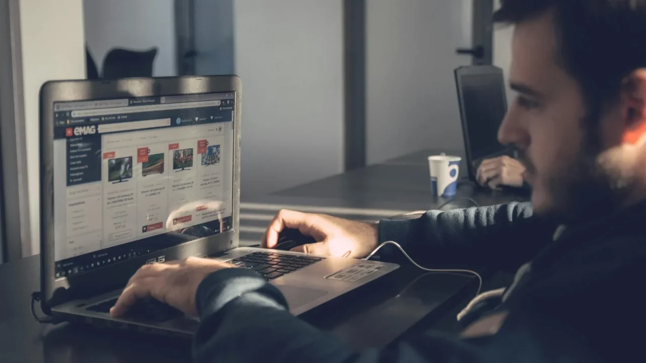 Business Website Laptop