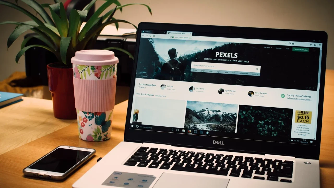 Business Website Laptop Business